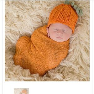 Pumpkin pie hat and swaddle for newborns